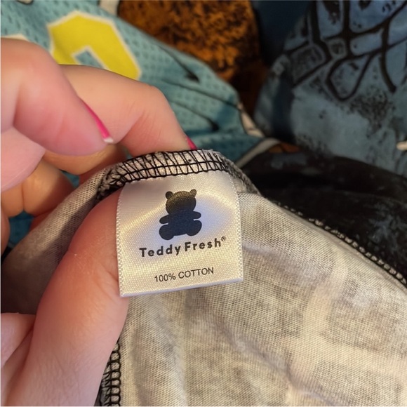 Teddy Fresh Slam Dunk Tee Large - Picture 4 of 6